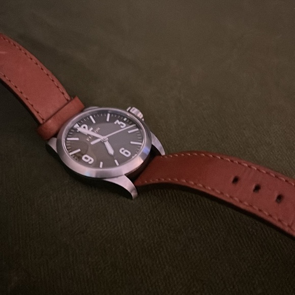Brown Leather Men's filson Watch
